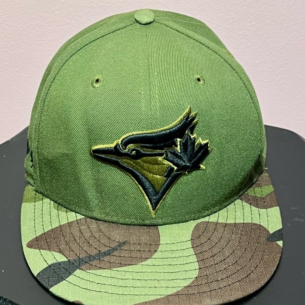 Toronto blue jays New Era Olive Camo Cap 7 5/8